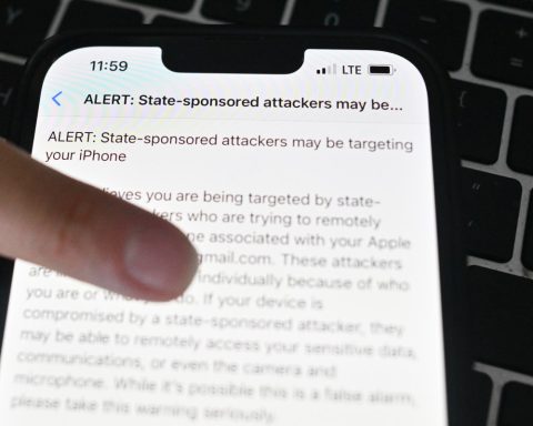 Apple alerte un nombre sans précédent d'utilisateurs sur des attaques potentielles de logiciels espions