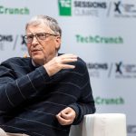 Bill Gates propose une taxe sur les robots et des emplois réservés aux humains pour atténuer l'impact de l'IA sur le marché du travail