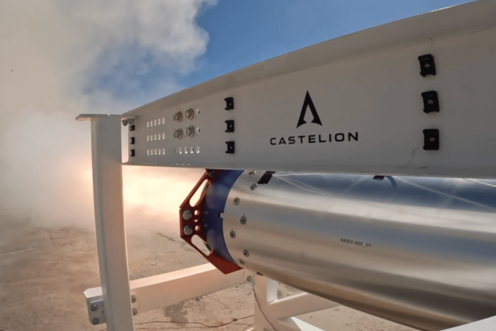 Castelion lève 1 milliard de dollars pour atteindre une valorisation de 13 milliards de dollars et développer la production de missiles hypersoniques.