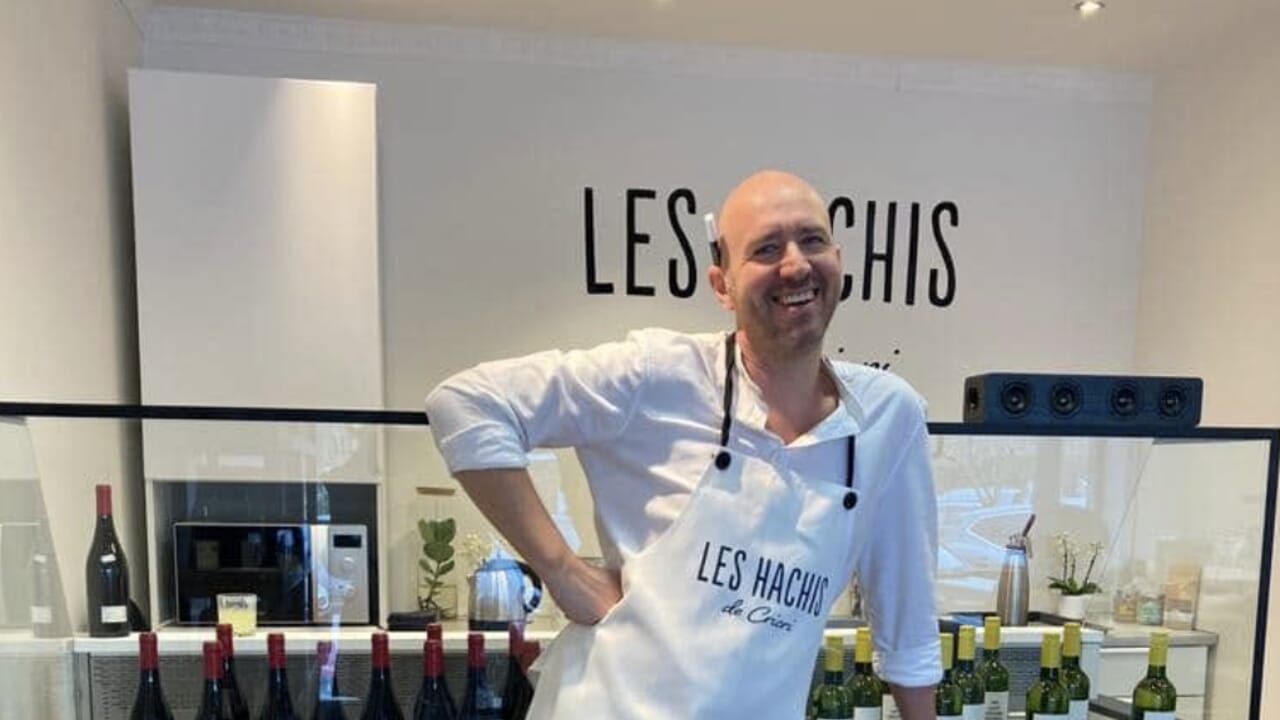 Des coûts d'exploitation élevés poussent le traiteur d’Uccle à fermer, en se concentrant sur Waterloo