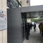 Des demandeurs d'asile détenus après leur convocation par l'Office des étrangers