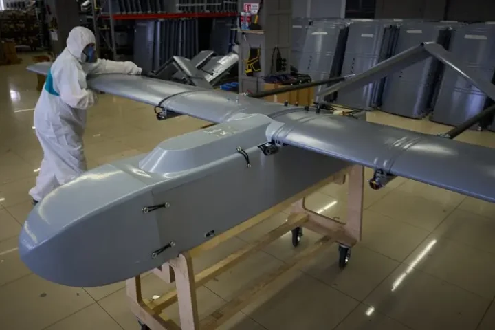 Des drones ukrainiens frappent un important centre logistique Wildberries près de Moscou