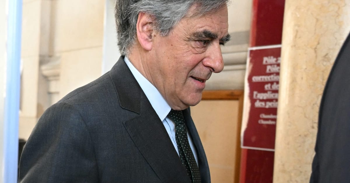 François Fillon suspendu 10 ans de la Légion d'honneur après sa condamnation pour emploi fictif