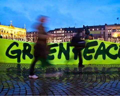 Greenpeace se prépare à contester le verdict de 345 millions de dollars dans l'affaire du Dakota Access Pipeline