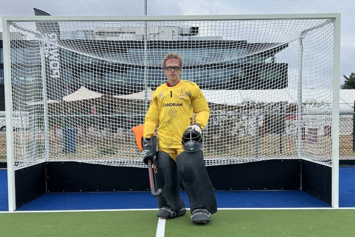 Harrison Ickx représente la Belgique au Mondial de para-hockey à Louvain