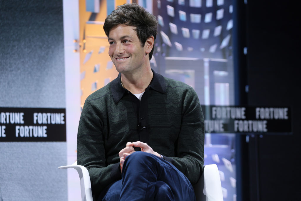 Joshua Kushner de Thrive Capital critique l'enthousiasme de Silicon Valley pour l'investissement en IA