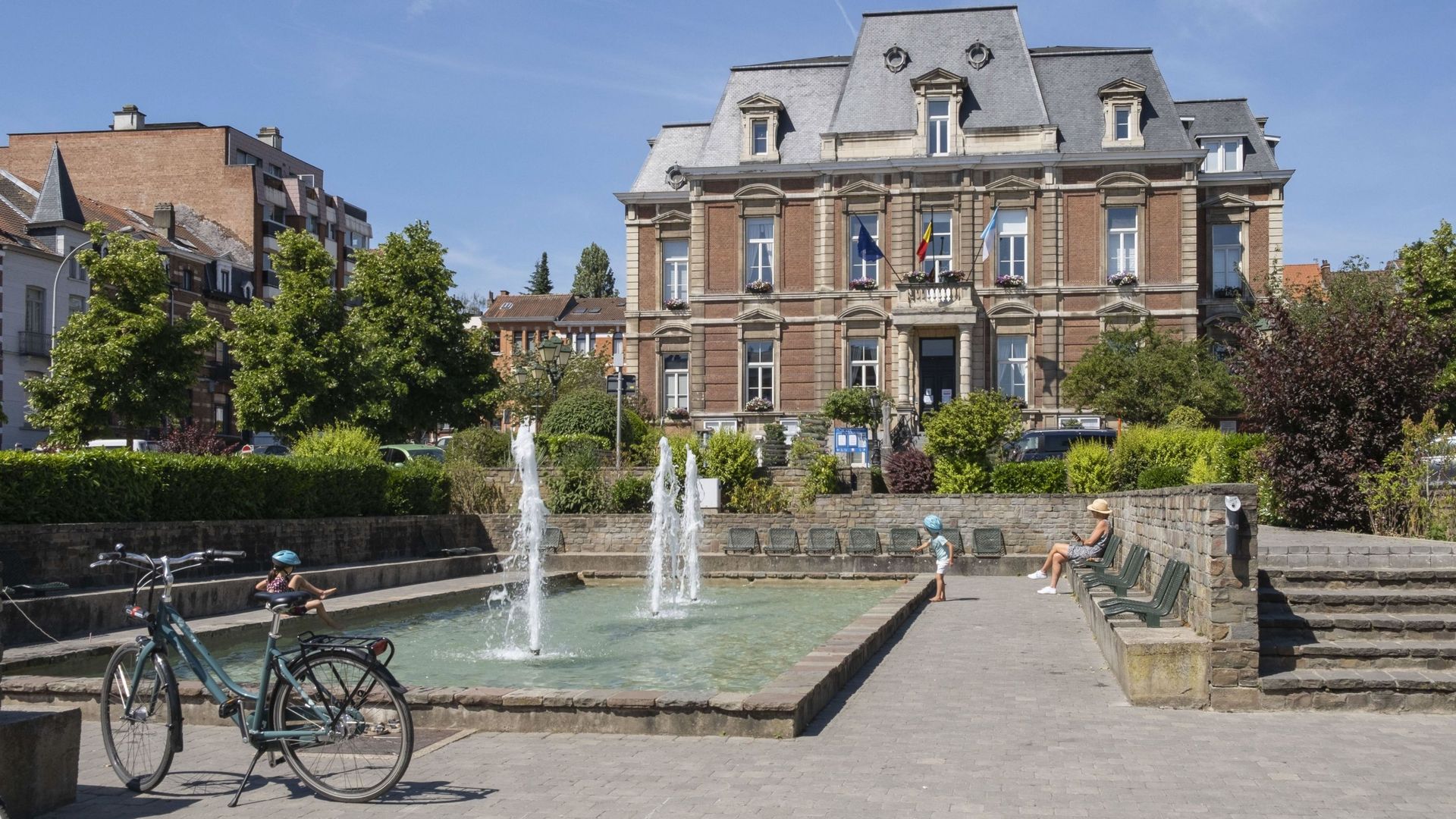 La commune d'Uccle réagit à la décision de justice sur le relogement du centre Fedasil et se prépare à l'arrivée des résidents