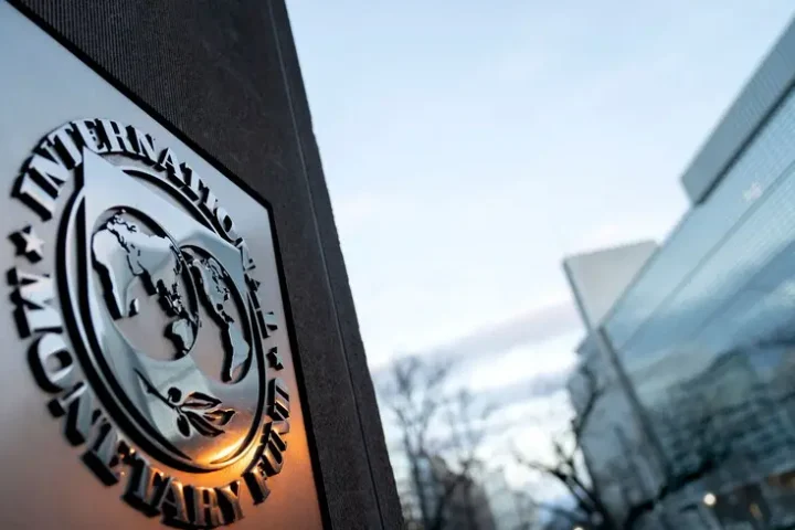 La mission du FMI entame des négociations à Kyiv axées sur les réformes économiques de l'Ukraine