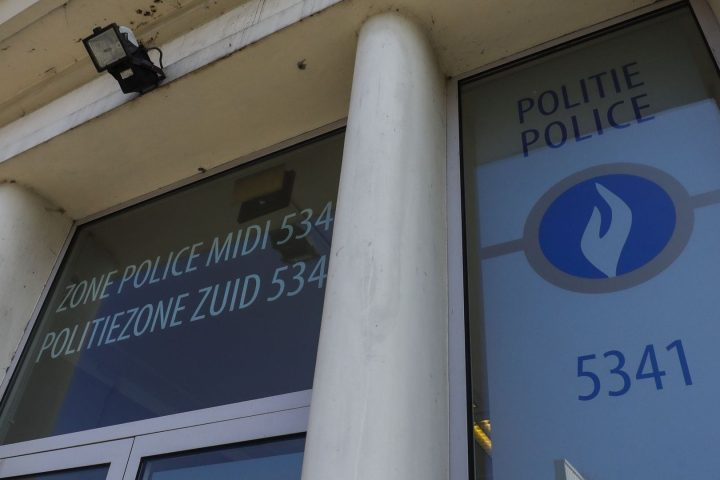 La police d'Anderlecht ouvre une enquête après la découverte du corps d'une femme dans des circonstances suspectes