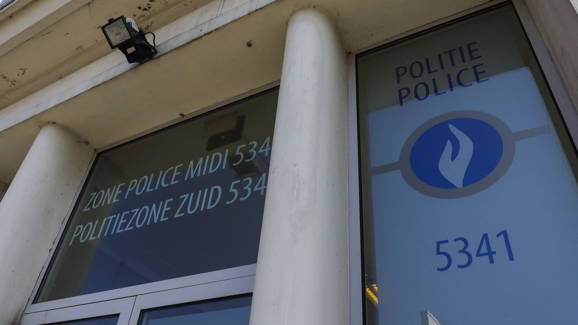 La police d'Anderlecht ouvre une enquête après la découverte du corps d'une femme dans des circonstances suspectes