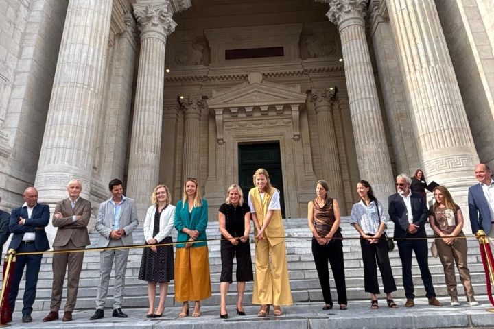 La restauration de la façade du Palais de Justice achevée, les échafaudages retirés