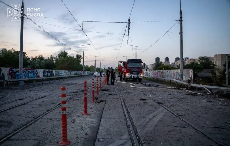 La Russie lance une attaque par missiles et drones sur l'Ukraine, la majorité interceptée par la défense aérienne