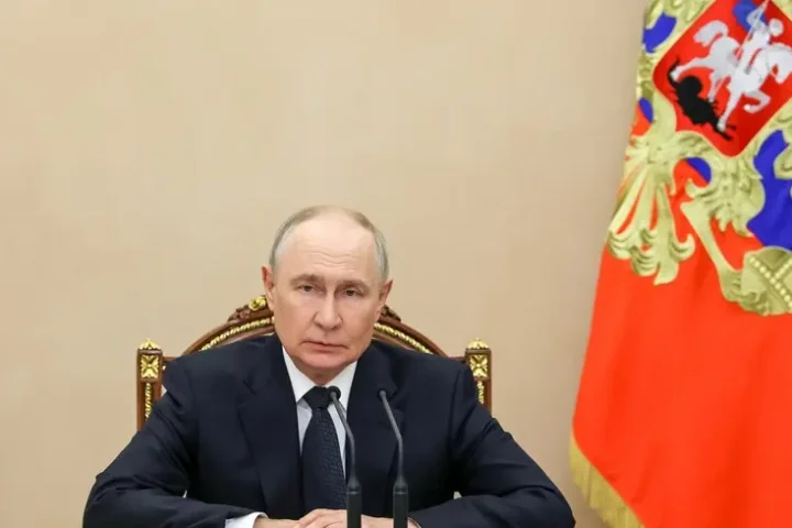 La Russie prévoit d'intensifier ses frappes sur l'Ukraine suite à l'impasse des négociations diplomatiques.