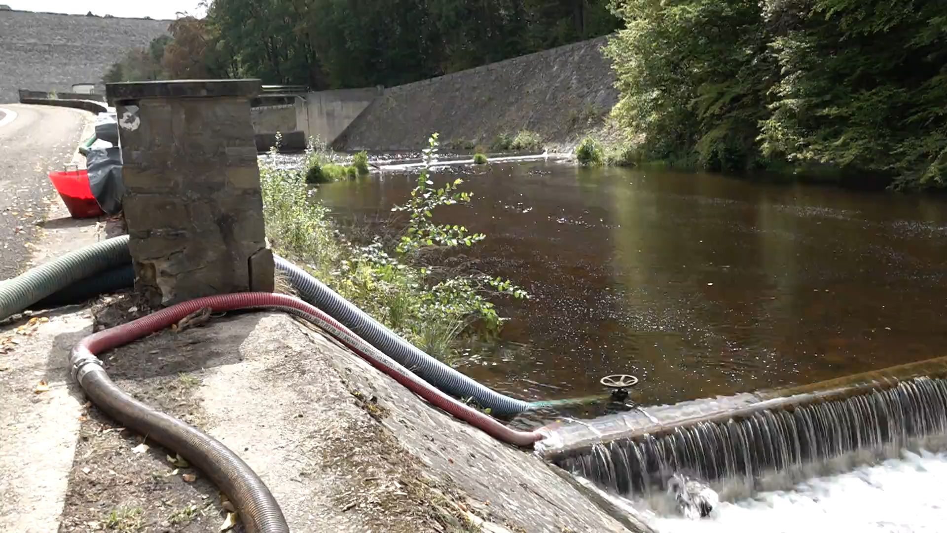 L'approvisionnement en eau reste stable malgré les efforts de lutte contre les incendies dans les Hautes Fagnes
