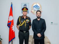 Le chef d'état-major indien à la rencontre du Premier ministre népalais pour renforcer les liens militaires durant sa visite