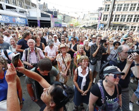 Le festival de Gand débute avec des parades colorées à travers la ville