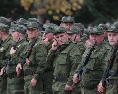 Le Kremlin confronté à des pénuries de personnel militaire alors que la pression monte pour éviter une nouvelle mobilisation