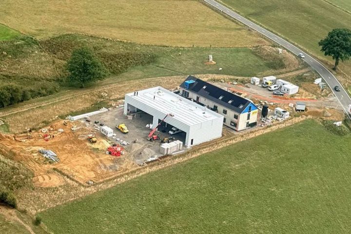Le nouveau centre de hélicoptères médicaux à Bra-sur-Lienne progresse vers une ouverture prévue en 2027
