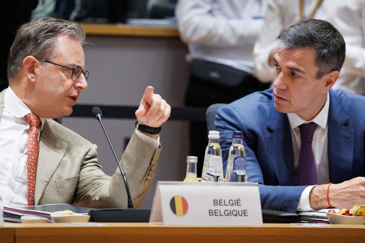 Le Premier ministre De Wever exige des clarifications sur les incidents migratoires à Ceuta lors de la réunion de l'UE