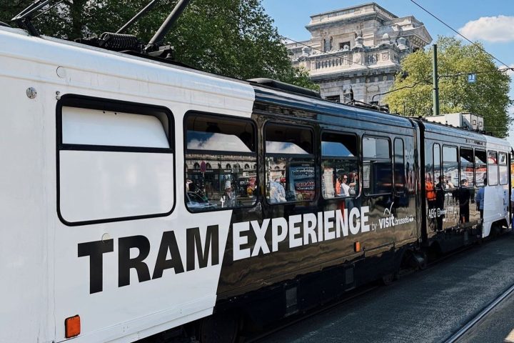 Le Tram Experience reprend du service avec des menus saisonniers élaborés par des chefs renommés