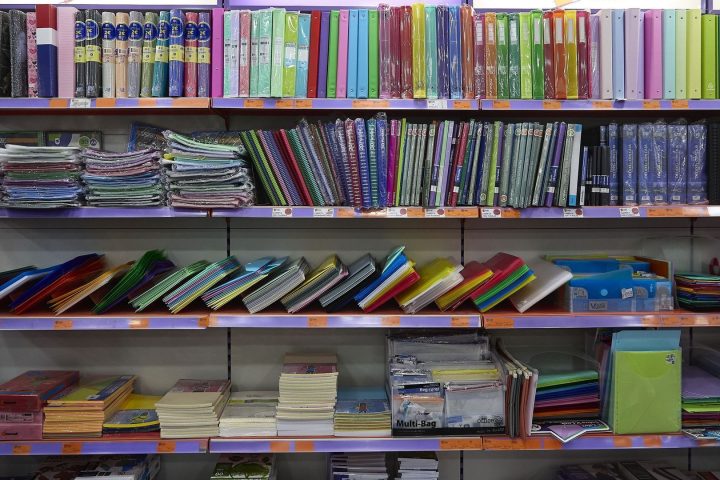 L'engouement pour les fournitures scolaires d'occasion augmente face à la montée des coûts en Belgique