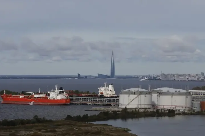 Les exportations de pétrole russe chutent à leur niveau le plus bas depuis avril suite aux frappes ukrainiennes