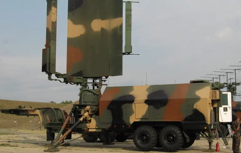 Les forces ukrainiennes ciblent des infrastructures militaires et logistiques clés en Crimée et dans les régions orientales