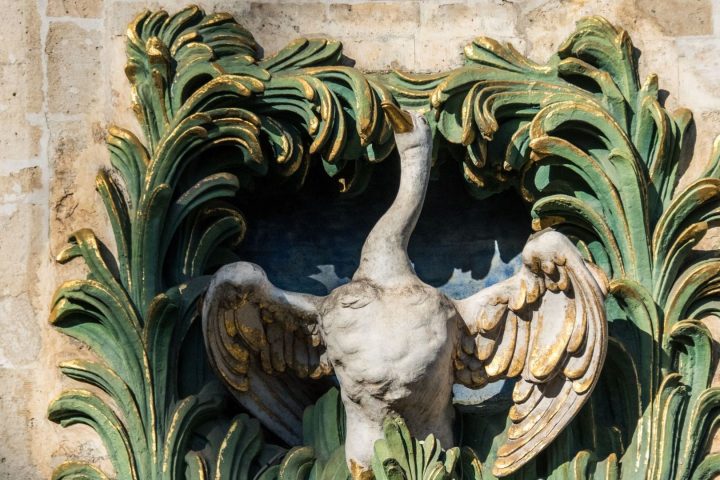 Les secrets alchimiques de la Grand-Place de Bruxelles révélés dans un nouveau livre