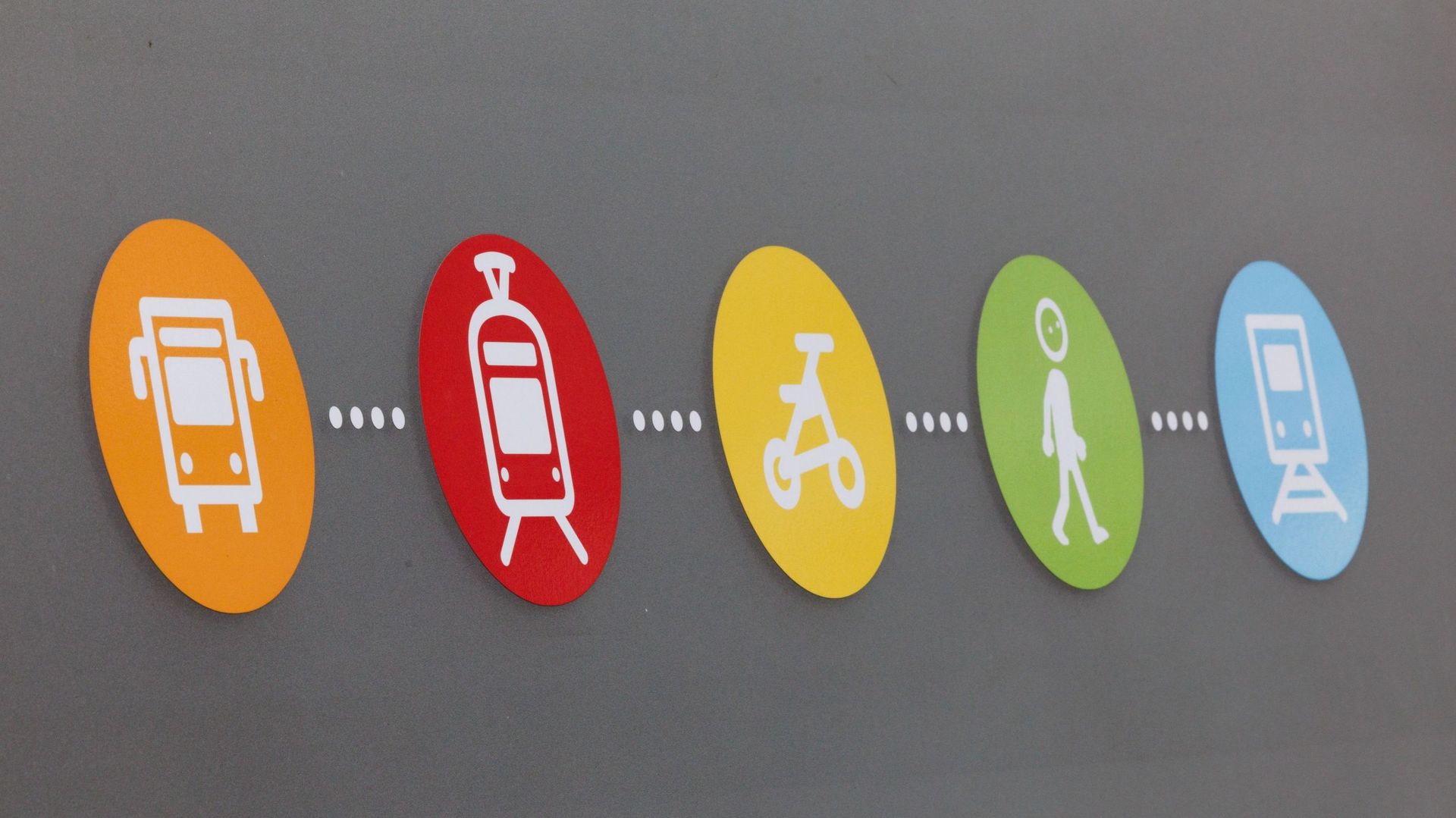 Ligne de bus transfrontalière entre Mons et Maubeuge sécurisée pour sept ans