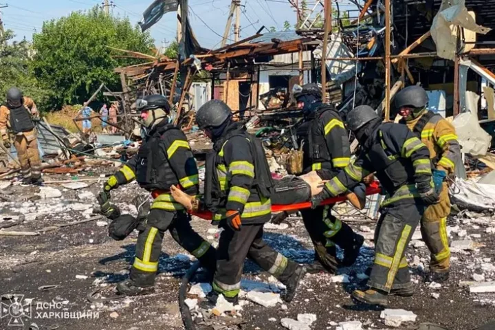 L'Ukraine promet une réponse après la frappe meurtrière à Pechenehy dans la région de Kharkiv