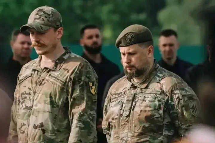 L'Ukraine renforce sa présence militaire dans la région de Donetsk avec de nouvelles unités dirigées par les généraux Prokopenko et Biletsky