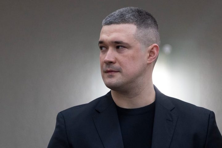 Mykhailo Fedorov confronté à des critiques après avoir appelé à des élections en pleine guerre en Ukraine