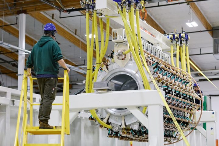 Pacific Fusion renforce la commercialisation de l'énergie de fusion avec le lancement d'une nouvelle installation au Nouveau-Mexique.