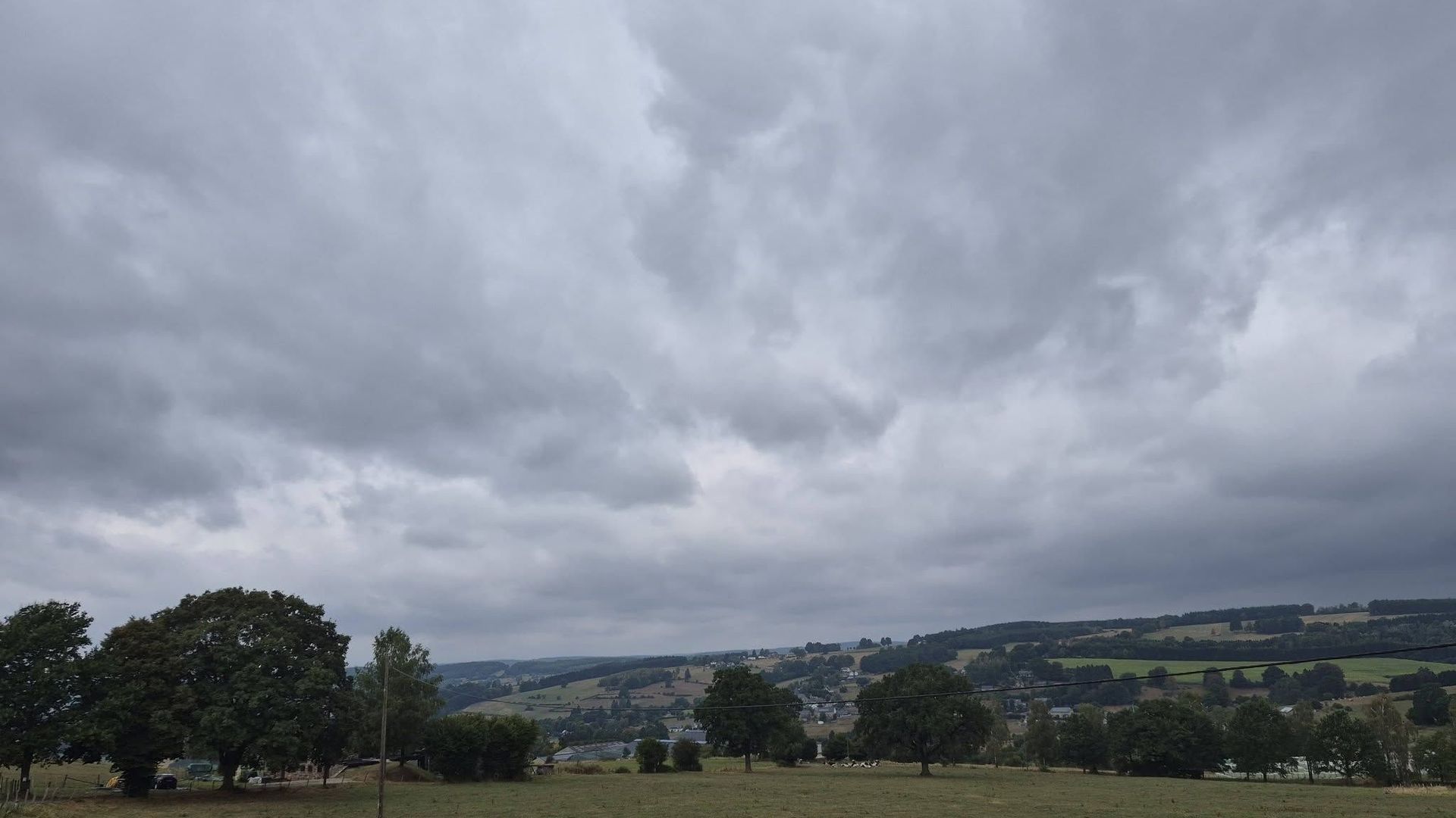 Prévisions de pluie pour les Hautes Fagnes : averses matinales et accumulation prévue demain
