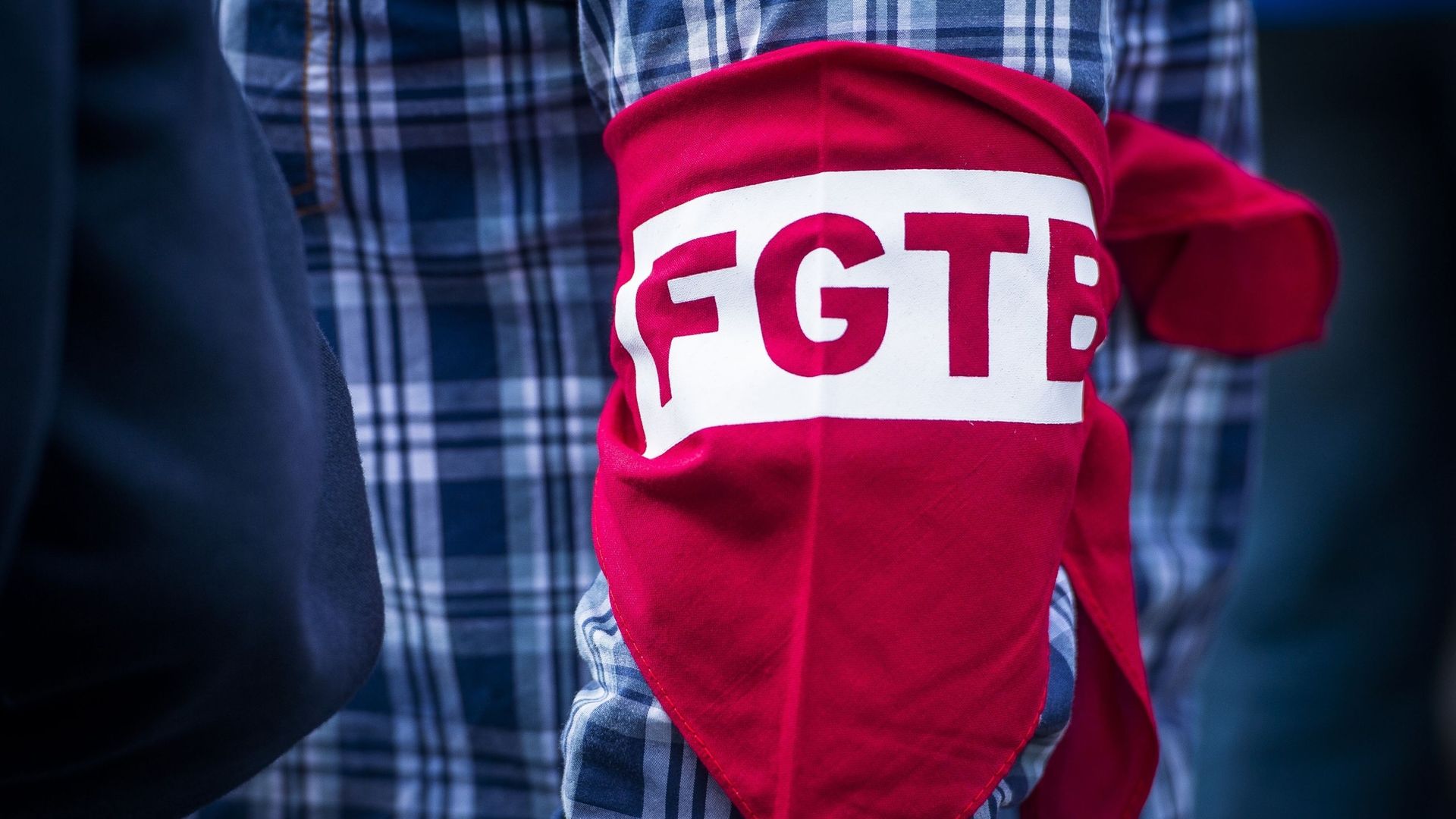 Protestation des militants de la FGTB visant le MR et les Engagés à Bruxelles sur la politique sociale fédérale