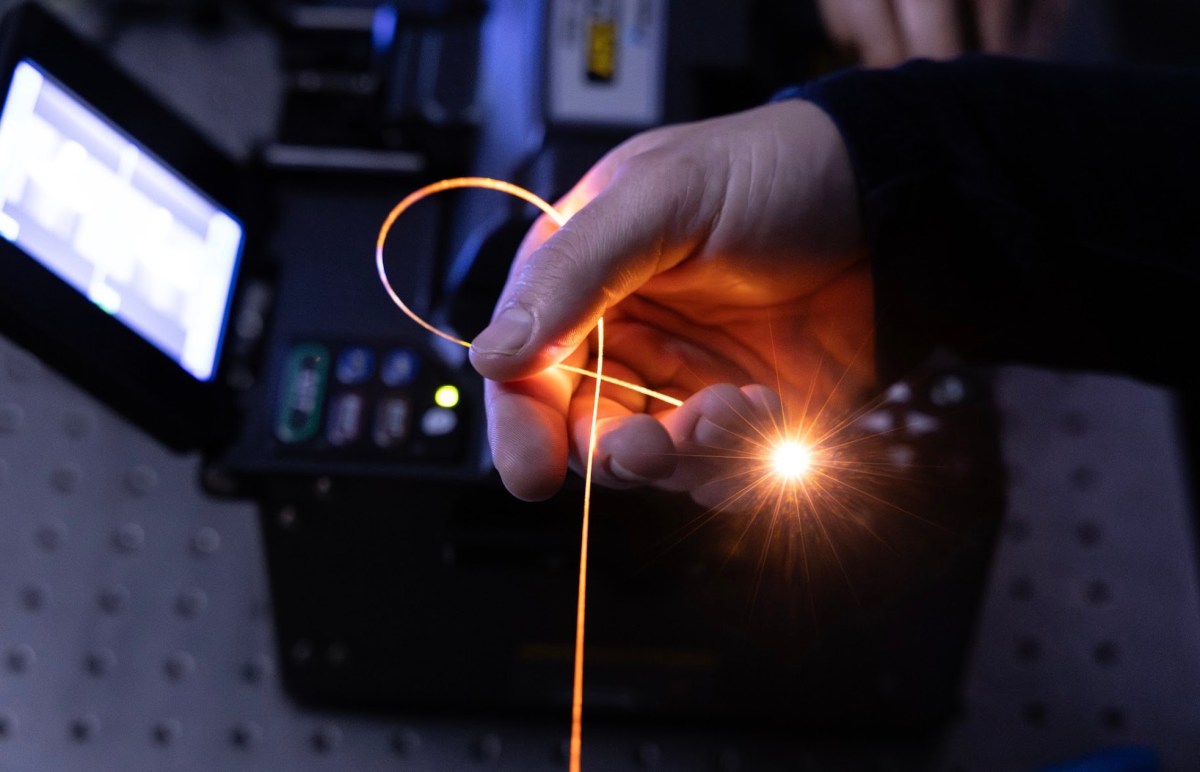 Relativity Networks lève 22 millions de dollars pour développer une technologie de fibre optique plus rapide pour les centres de données