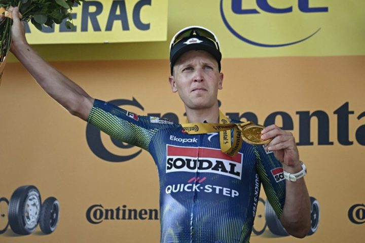 Tim Merlier remporte la 12e étape du Tour de France à Chalon-sur-Saône