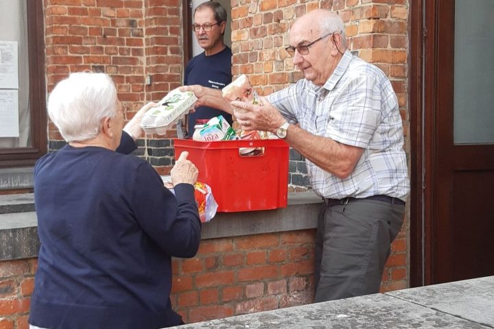 Trait d'Union soutient les personnes vulnérables à Chimay par une aide alimentaire