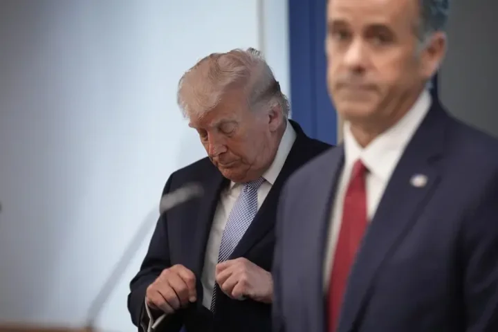 Trump a initié la visite secrète à Moscou du directeur de la CIA, inconnue de ses principaux conseillers