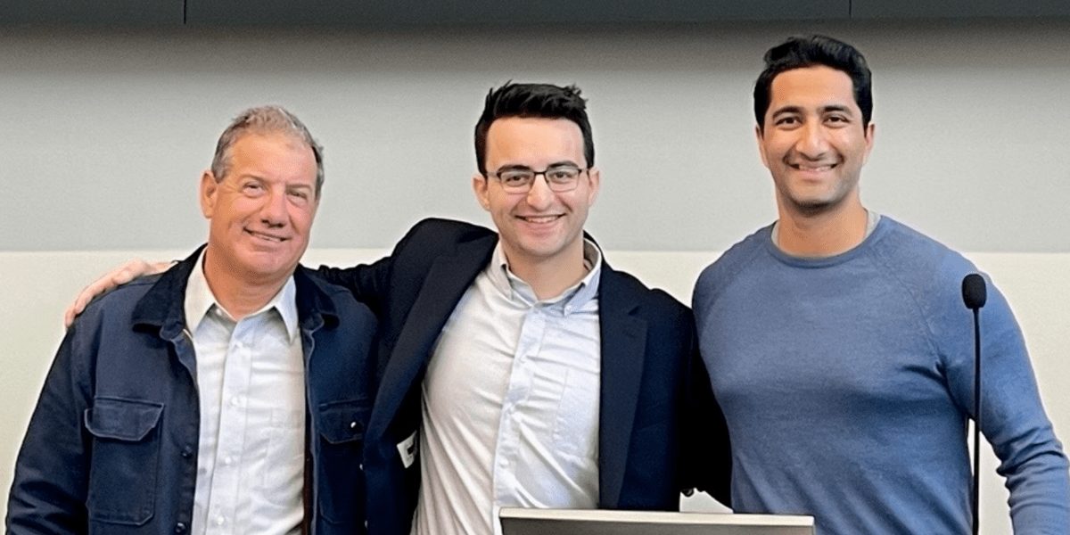 Un ancien étudiant de Harvard lève 6 millions $ pour l'IA Blue Voice au service des policiers