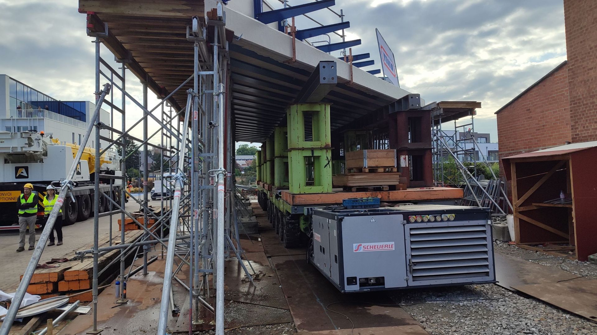 Un nouveau pont ferroviaire installé sur la ligne Charleroi-Ottignies à Fleurus