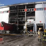Une attaque par drone endommage une ligne de tri au terminal Nova Poshta à Odesa, tous les employés sont sains et saufs