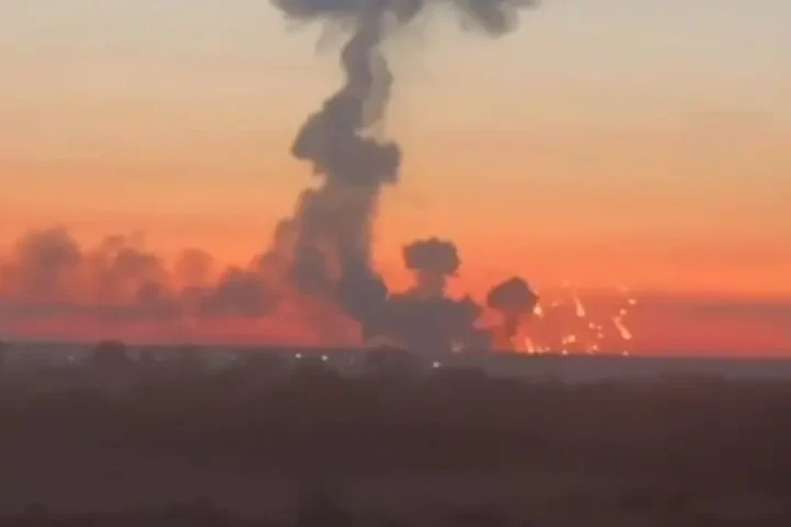 Une explosion dans la région de Kyiv fait 27 morts et 42 blessés lors d'une attaque russe
