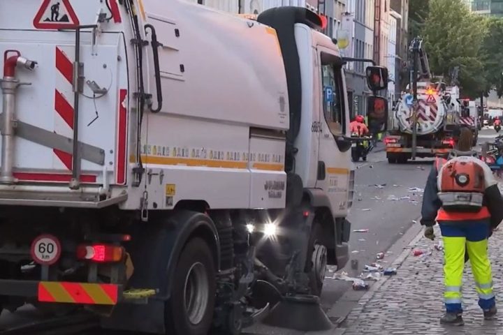 Une opération de nettoyage près de la gare du Nord de Bruxelles récupère plus de 5,5 tonnes de déchets