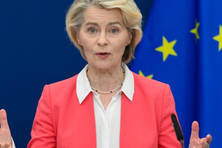 Ursula von der Leyen présentera la politique spatiale européenne au sommet international de l'espace à Paris