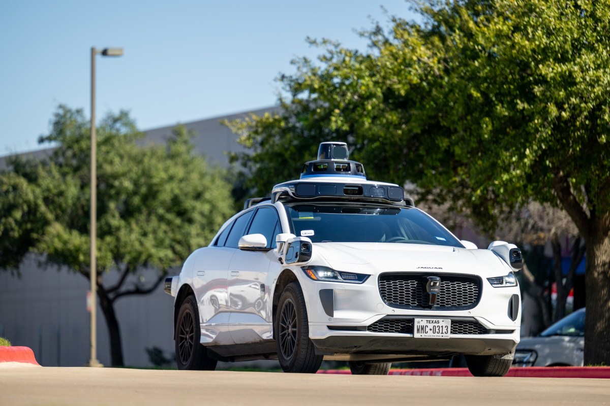 Waymo soumet des documents à la NHTSA dans le cadre de l'enquête sur l'accident de robotaxi impliquant un enfant
