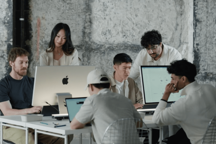 Ando lance une application de messagerie pour faciliter la collaboration entre humains et agents IA