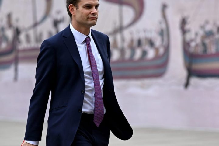Andy Burnham propose une stratégie accélérée pour renforcer les relations avec l'UE lors de la conférence à Liverpool.