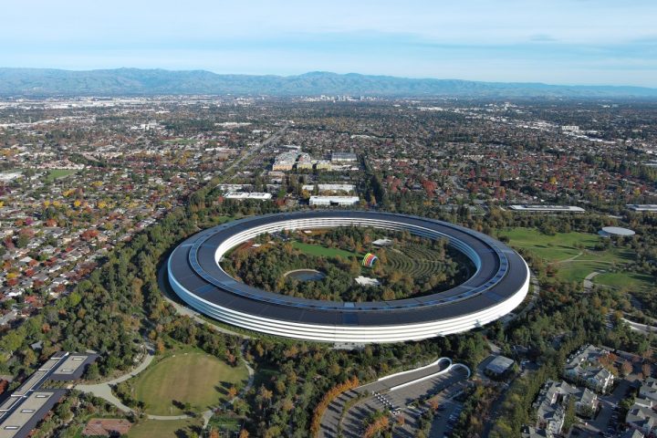 Apple présente des preuves dans son procès contre OpenAI pour vol présumé de secrets commerciaux par un ancien employé