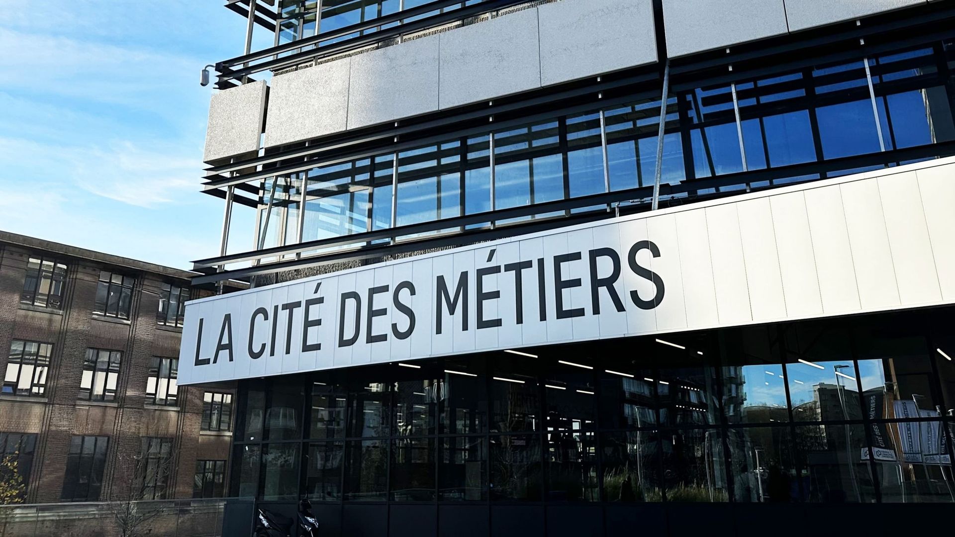 Charleroi inaugure une nouvelle Cité des Métiers pour soutenir l'orientation professionnelle